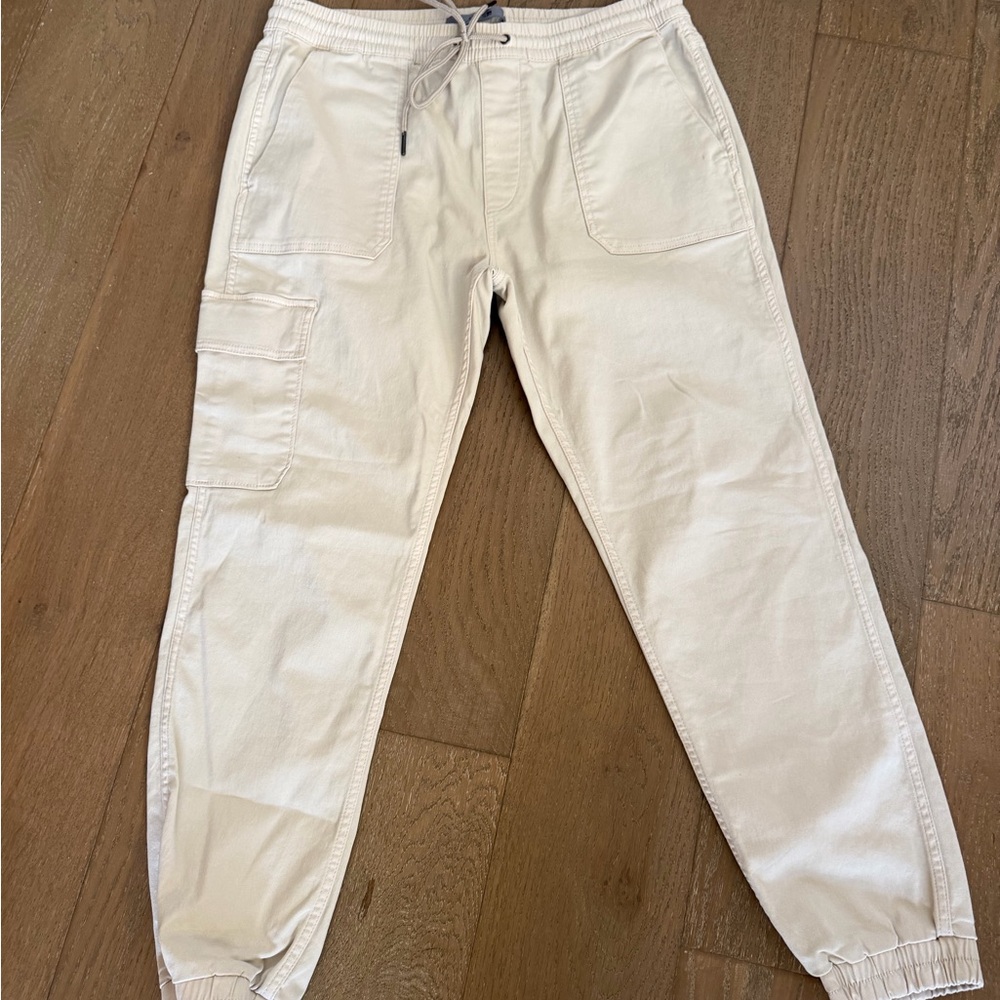 Joe’s Jeans Men's Cream Cargo Jogger Pants with Elastic Waist